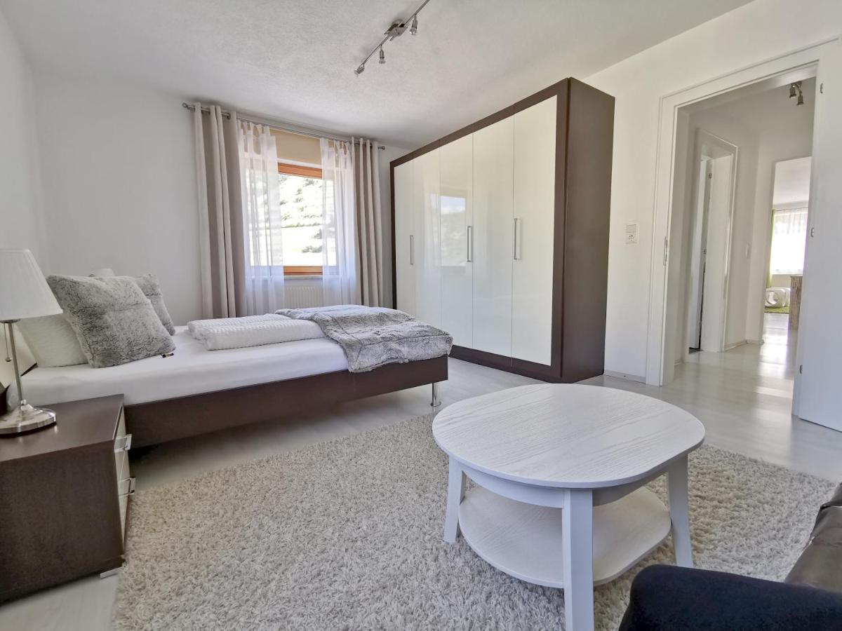 Alpenblick & Outdoor Apartamento