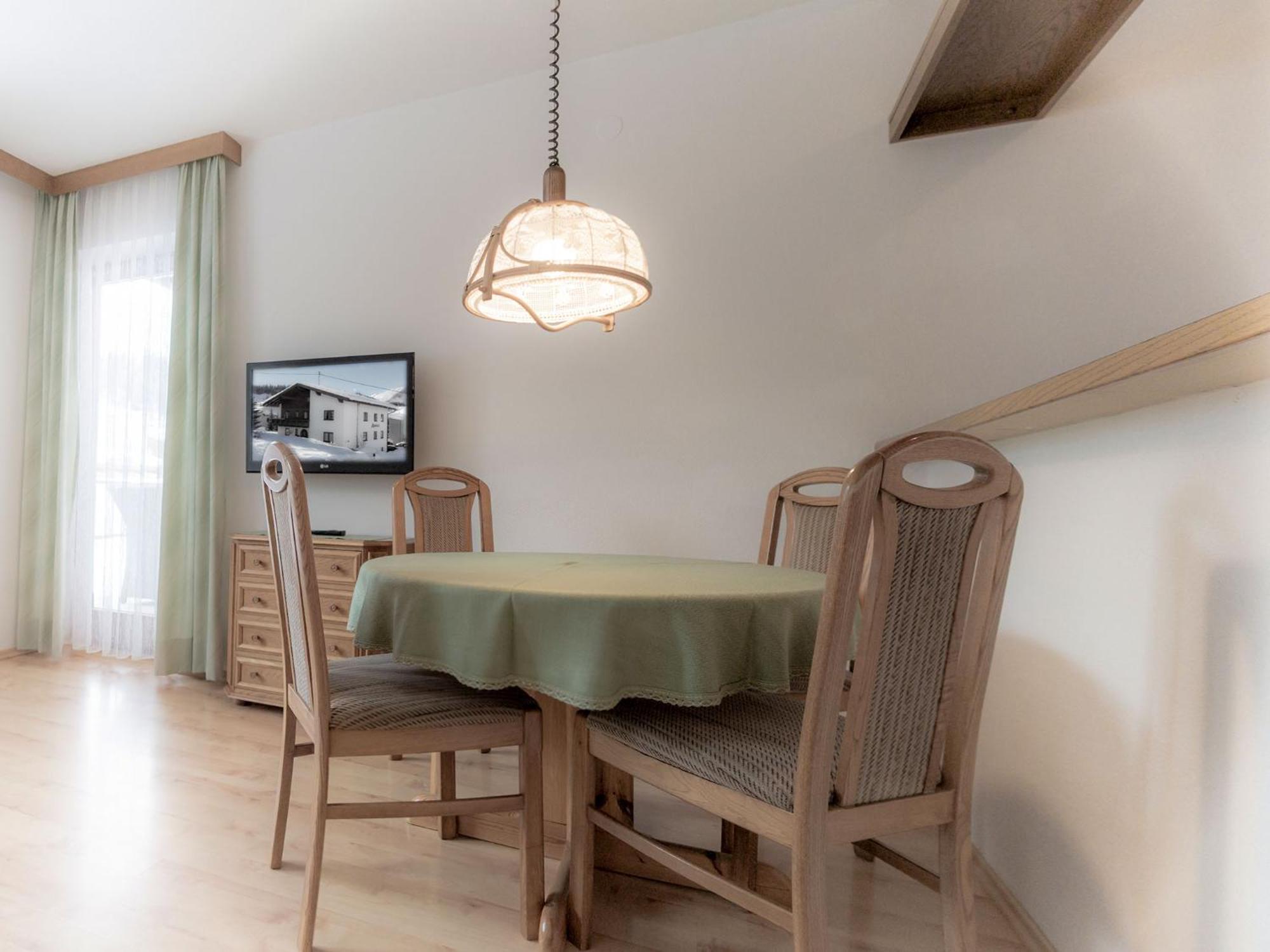 Alpenblick & Outdoor Apartment Nauders